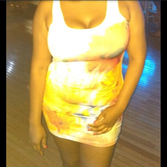 Colorful Dress - Picture 3 of 4